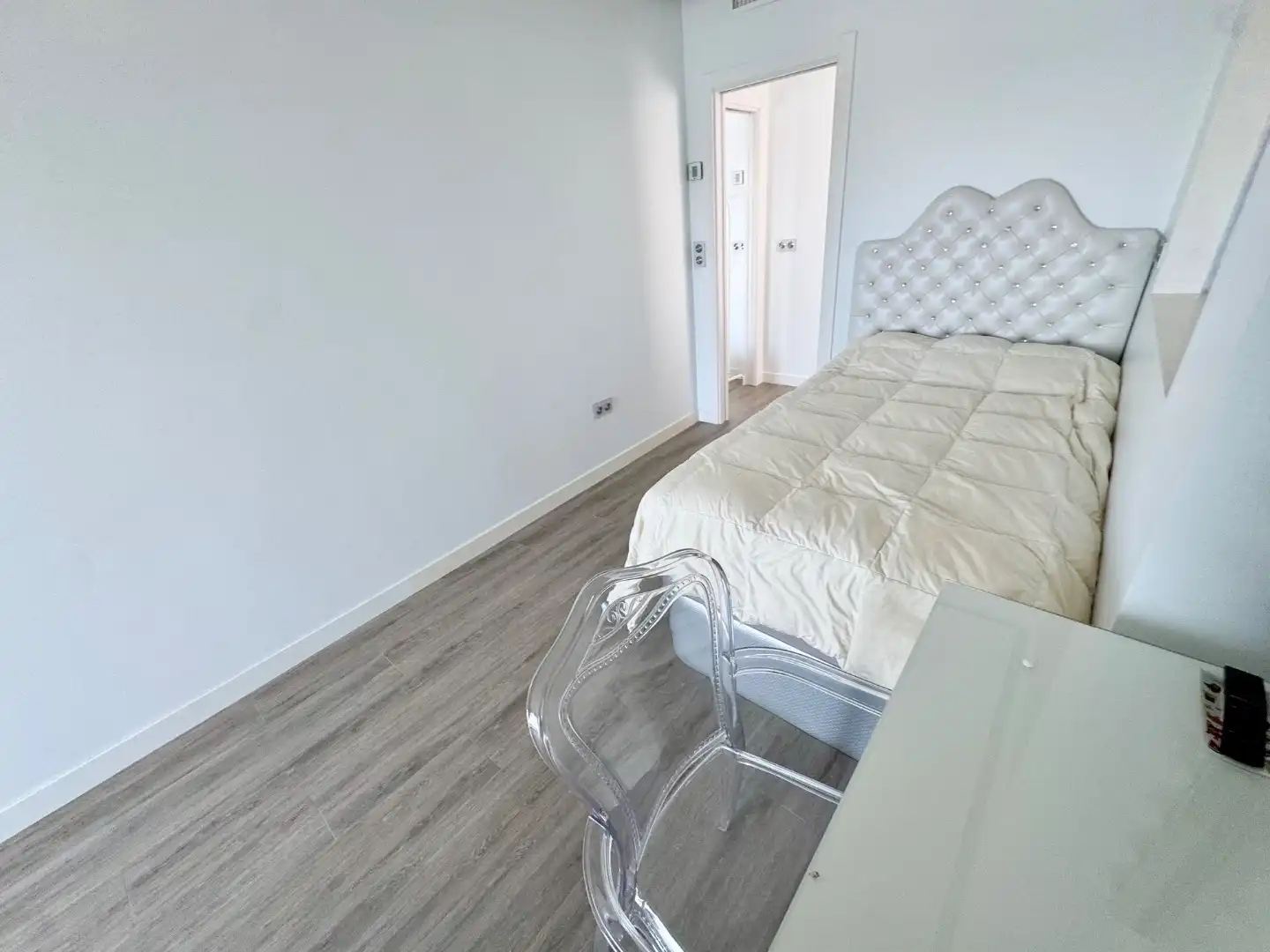 Bedroom of Attic for rent in Punta Umbría, Huelva