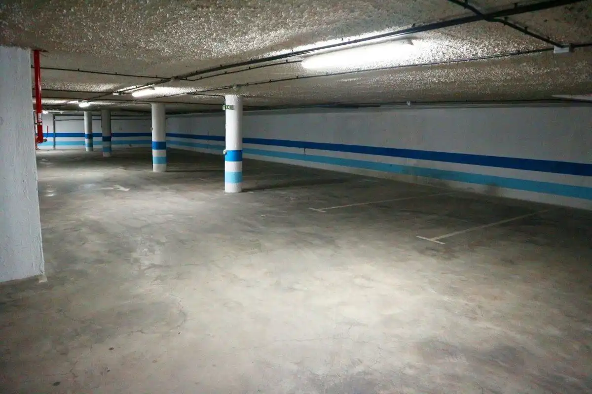 Parking of Flat for sale in Roquetas de Mar  with Air Conditioner, Terrace and Furnished