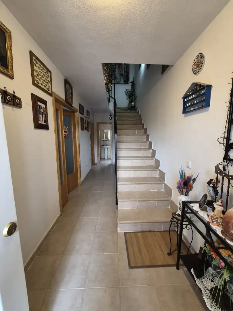 Casa adosada en venta en Almoguera con Amueblado