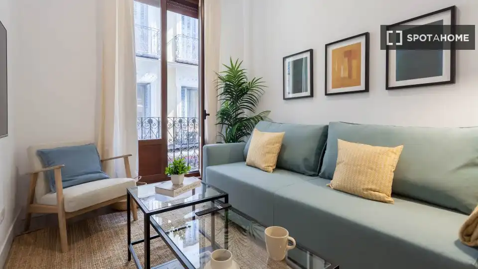 Appartement avec balcon à louer à Centro