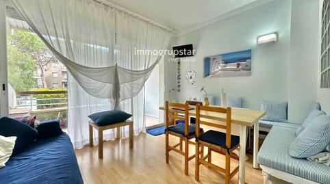 Foto 4 de Apartament en venda a Josep Pla, La Fosca - Cala Margarida, Palamós