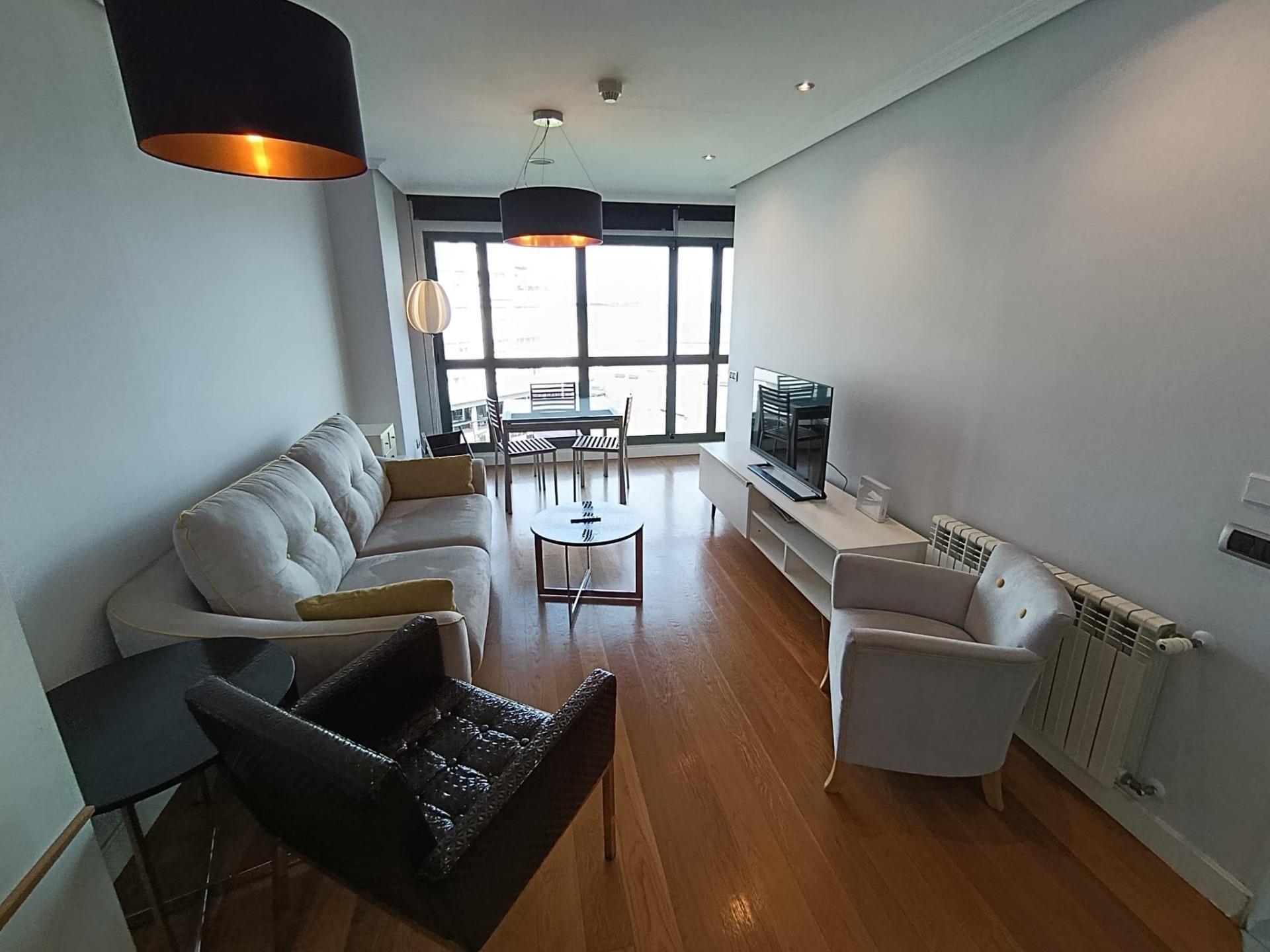 Sala d'estar de Pis en venda en Gijón  amb Calefacció