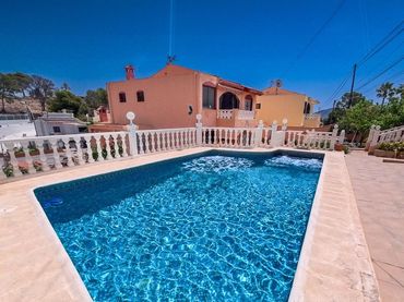 Villa mit Pool zum Verkauf in San Rafael - Nucia Park