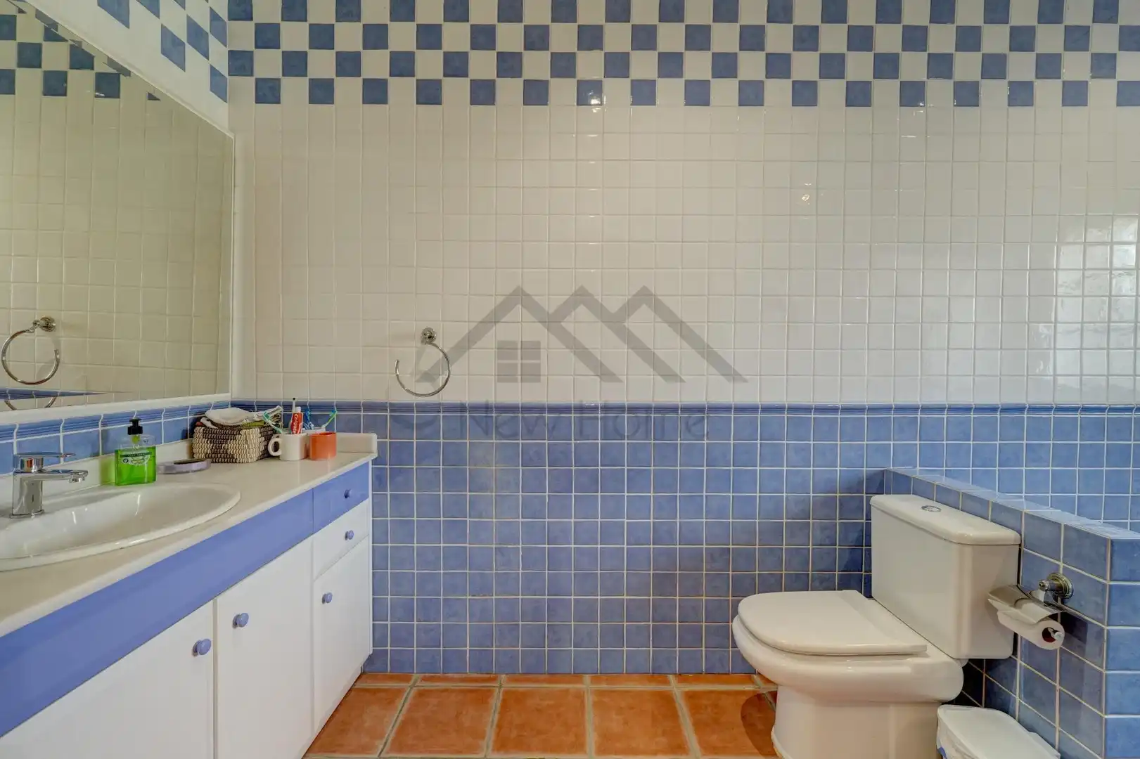Bathroom of Houses for sale in La Pobla de Vallbona  with Heating, Private garden and Terrace