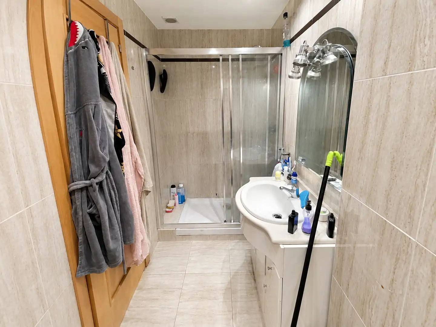Baño de Planta baja en venta en Alcalá de Henares con Aire acondicionado, Calefacción y Amueblado