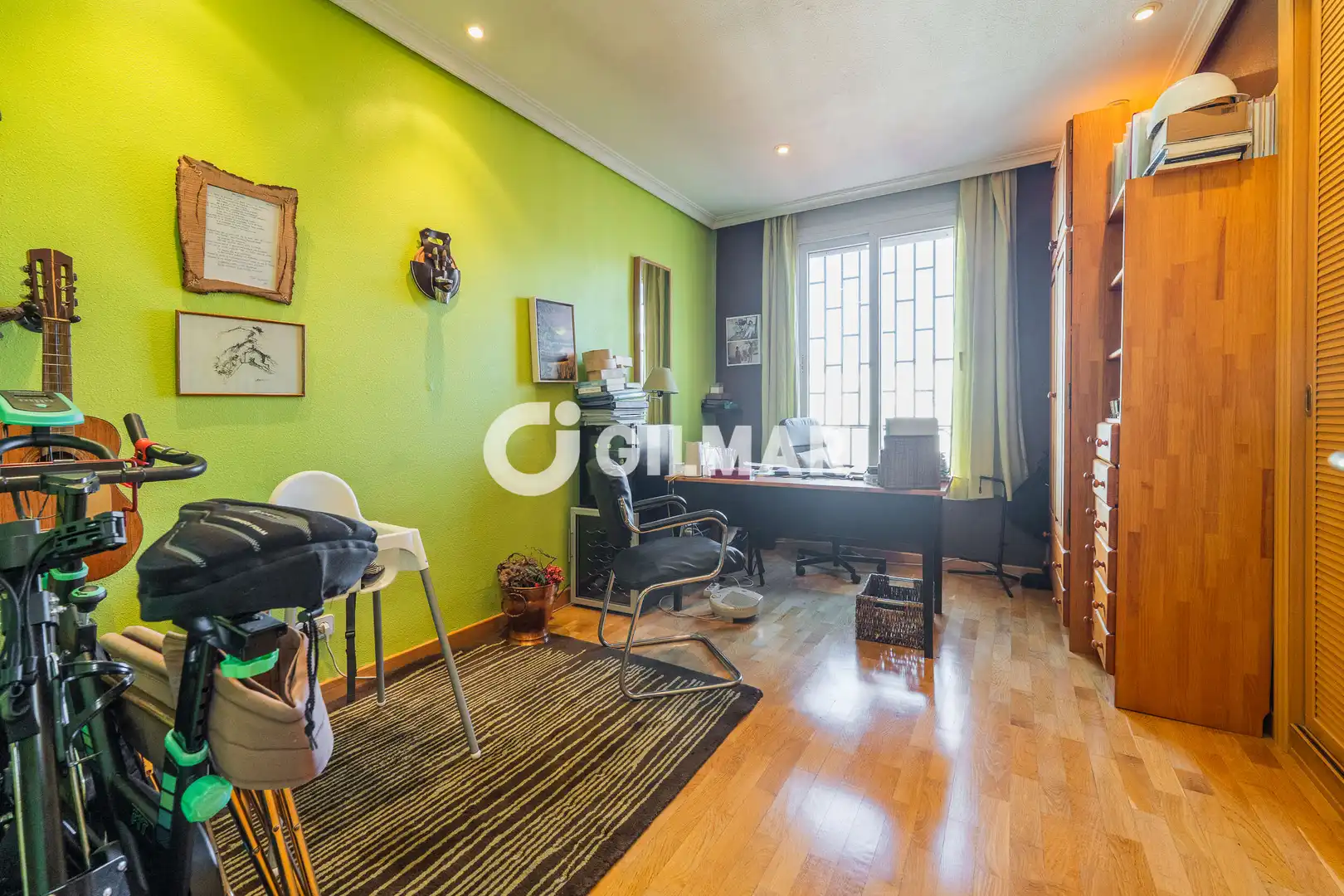 Habitación de Ático en venta en Madrid con Calefacción y Balcón