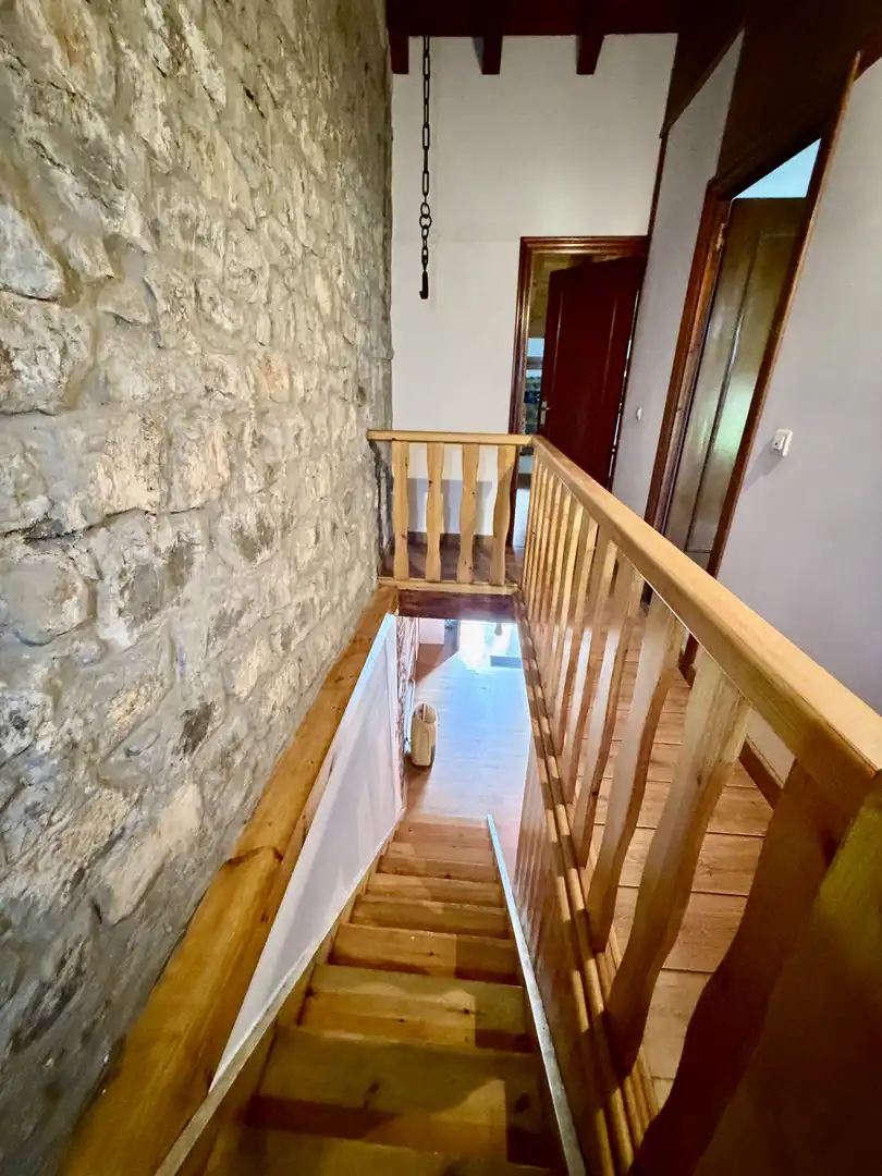 Casa adosada en venta en Miera