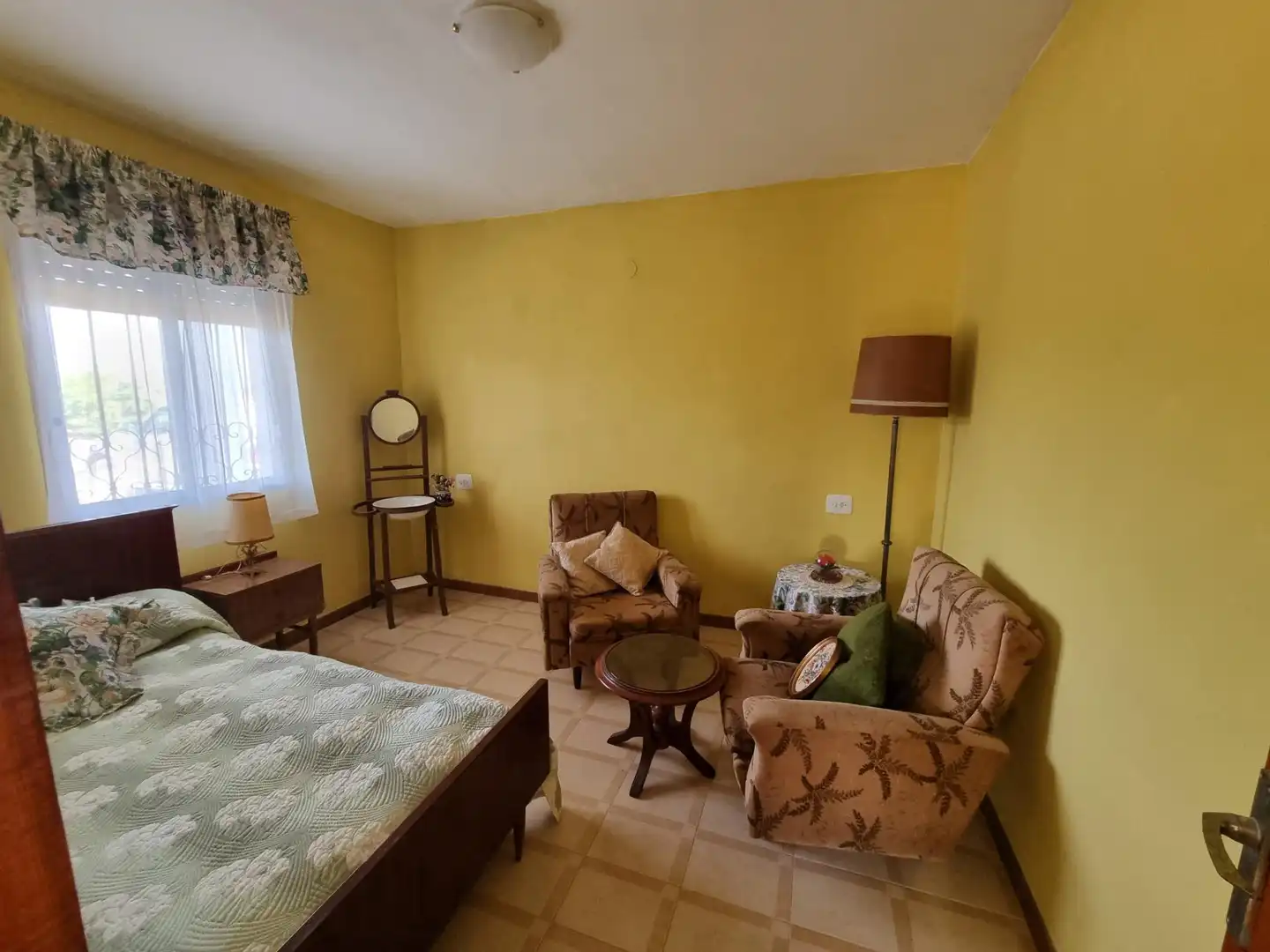 Habitación de Finca rústica en venta en Vinaròs con Piscina y Amueblado