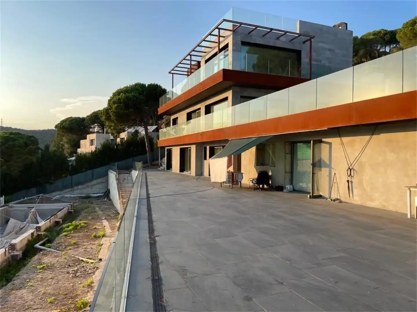 Exterior view of Houses for sale in Alella  with Air Conditioner, Private garden and Parquet flooring