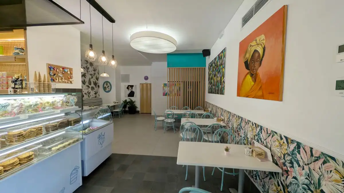 Local comercial en venta en Avenida Artista Remigio Soler López, imagen 16