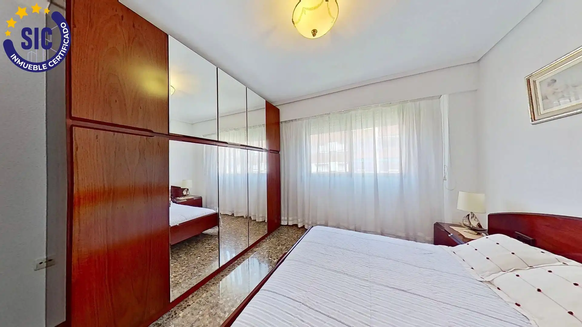 Habitación de Piso en venta en Valencia con Aire acondicionado, Calefacción y Balcón