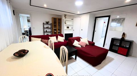 Photo 3 of Flat for rent in Calle de las Islas Bermudas, Tres Olivos - Valverde, Madrid Capital