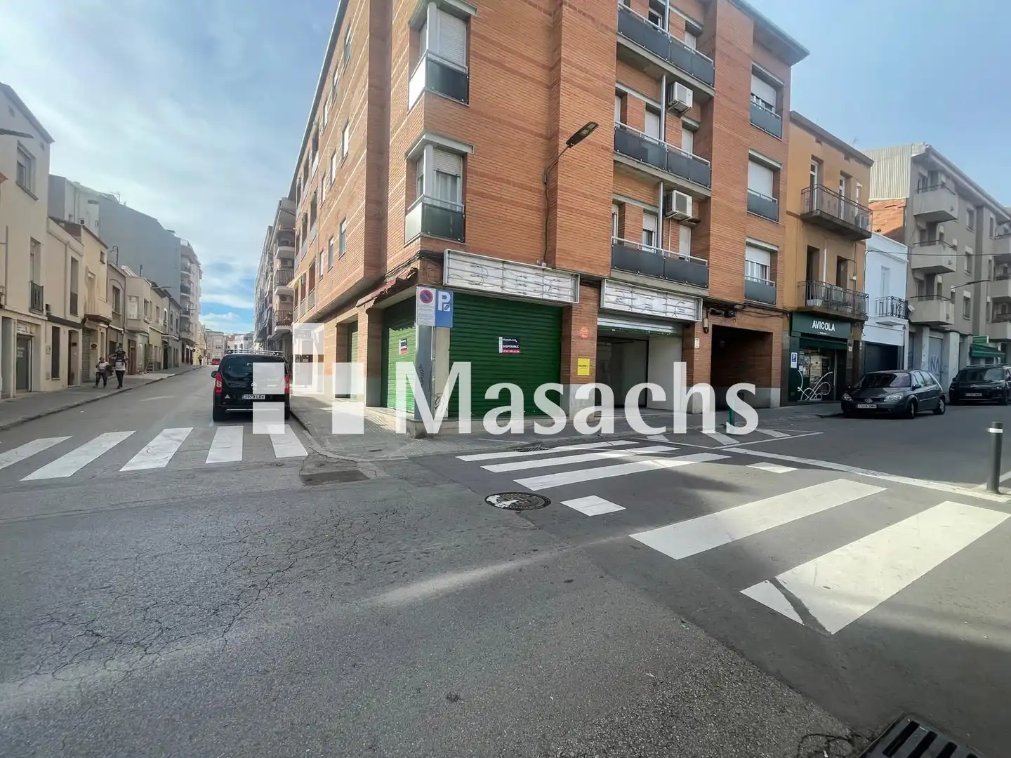 Vista exterior de Local en venda en Terrassa