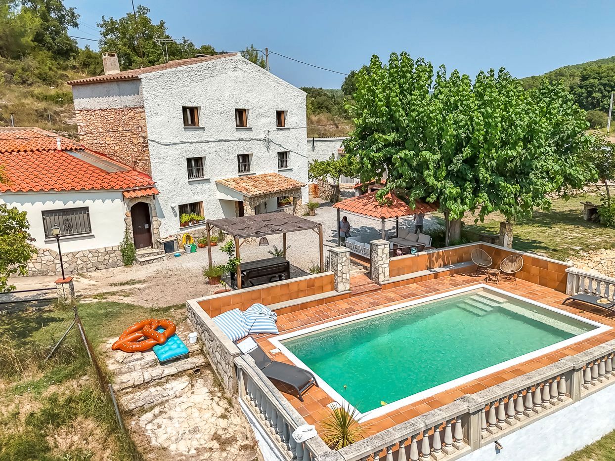 Piscina de Finca rústica en venda en Querol amb Calefacció i Piscina