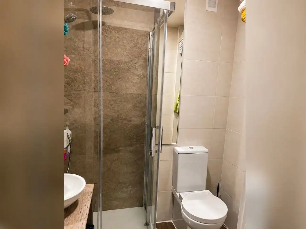 Baño de Piso en venta en  Madrid Capital con Aire acondicionado, Terraza y Balcón