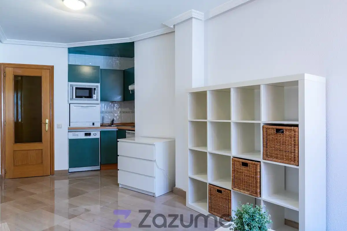Wohnung zur Miete in C. de Leganitos, Palacio