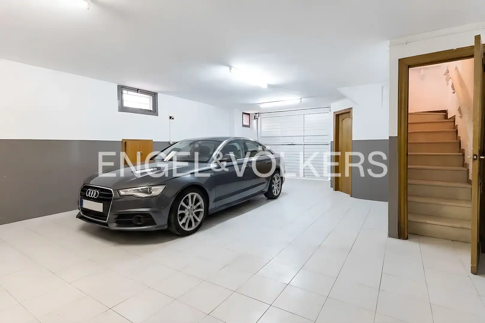 Parking of Detached homes for rent in Barberà del Vallès  with Air Conditioner, Heating and Private garden