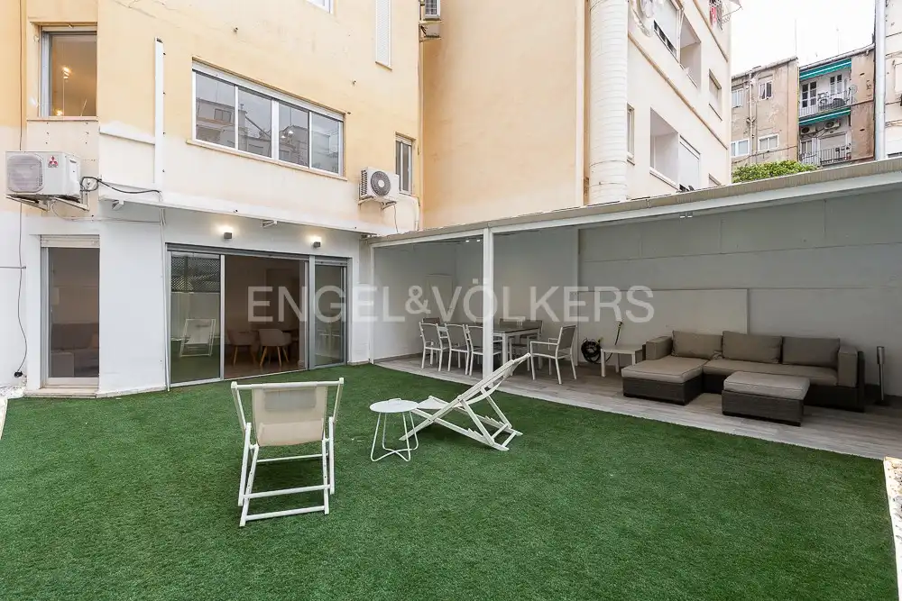 Flat with lift to rent in Gran Via del Marqués del Túria, imagen 2