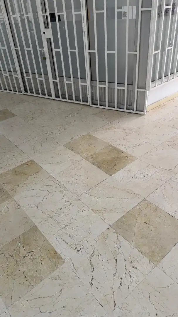 Exterior view of Commercial properties for rent in Arona  with Air Conditioner, Parquet flooring and Internet