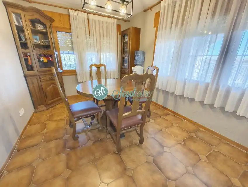 Detached house with garden for sale in Valverde del Majano, imagen 36