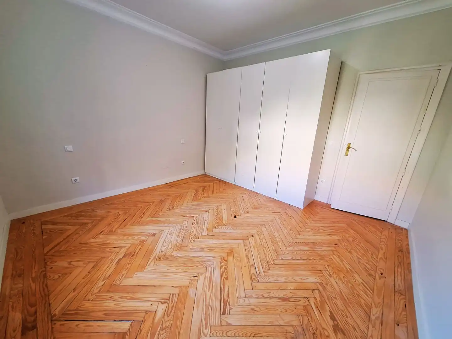 Wohnung zur Miete in Orense, Cuatro Caminos - Azca