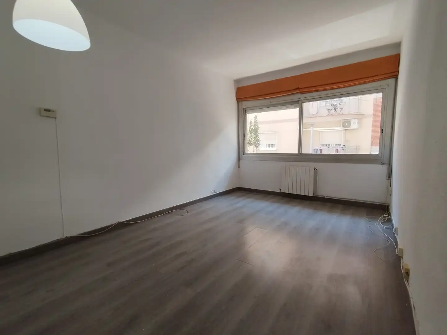 Dormitori de Pis en venda en Esplugues de Llobregat amb Aire condicionat, Calefacció i Parquet