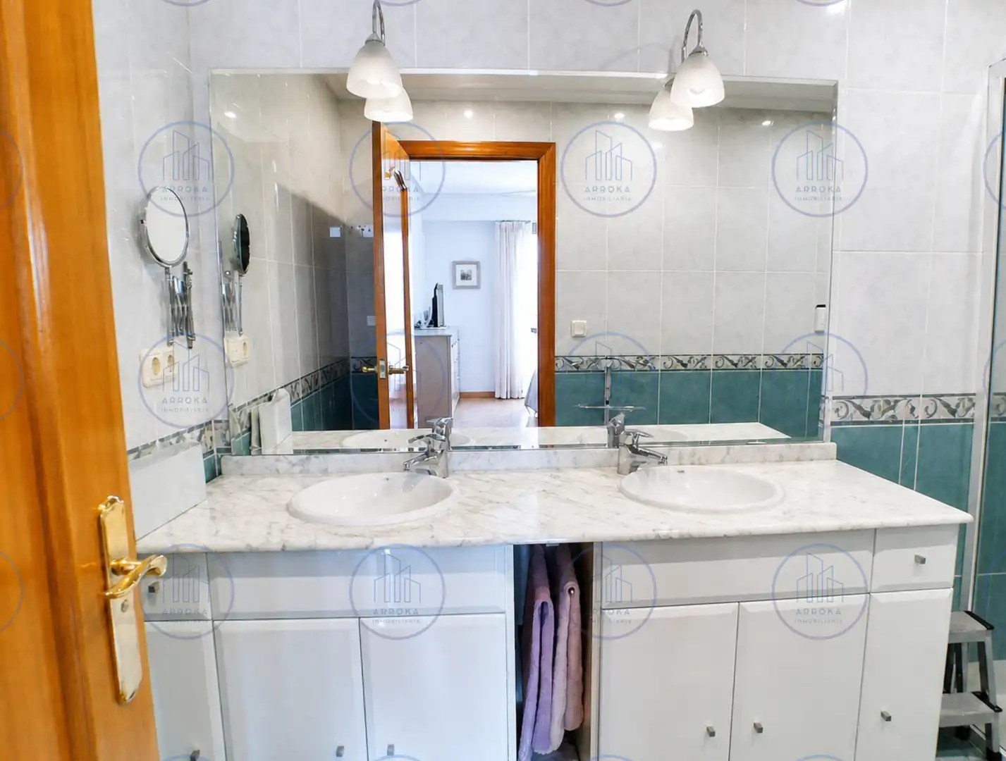 Baño de Casa adosada en venta en Donostia - San Sebastián  con Calefacción, Jardín privado y Terraza