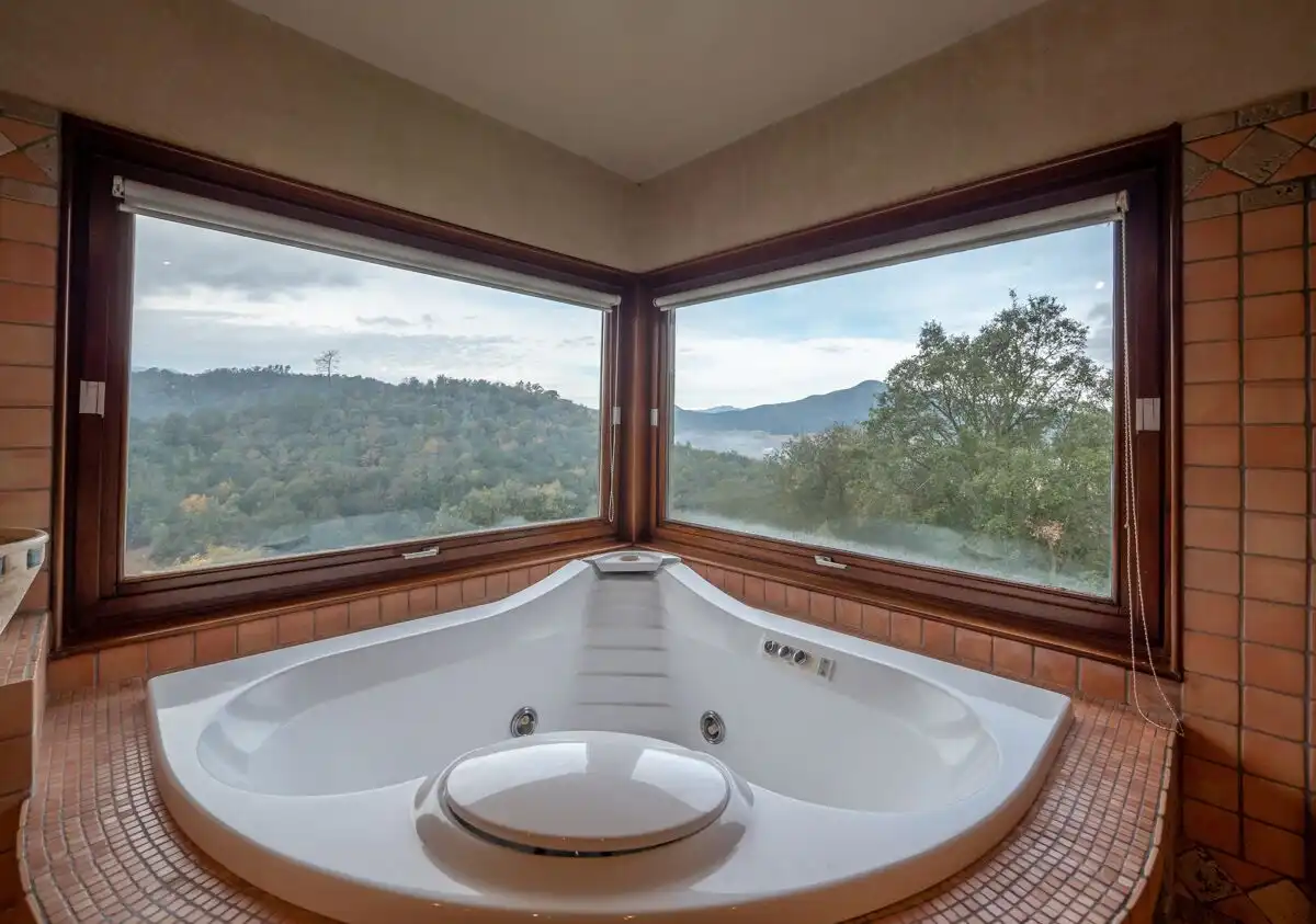 Bathroom of Houses for sale in Bescanó  with Terrace and Storage room