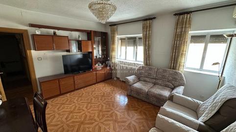 Foto 3 de Casa adosada en venta en Tielmes, Madrid