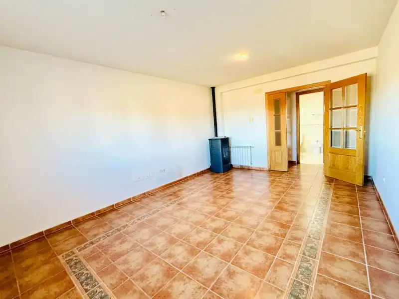 Sala de estar de Dúplex en venta en El Espinar con Calefacción, Jardín privado y Terraza