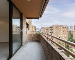 Terrassa de Apartament de lloguer en  Valencia Capital amb Calefacció i Balcó