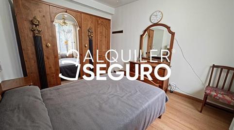 Foto 4 de Piso de alquiler en Pingüino, Lucero,  Madrid Capital