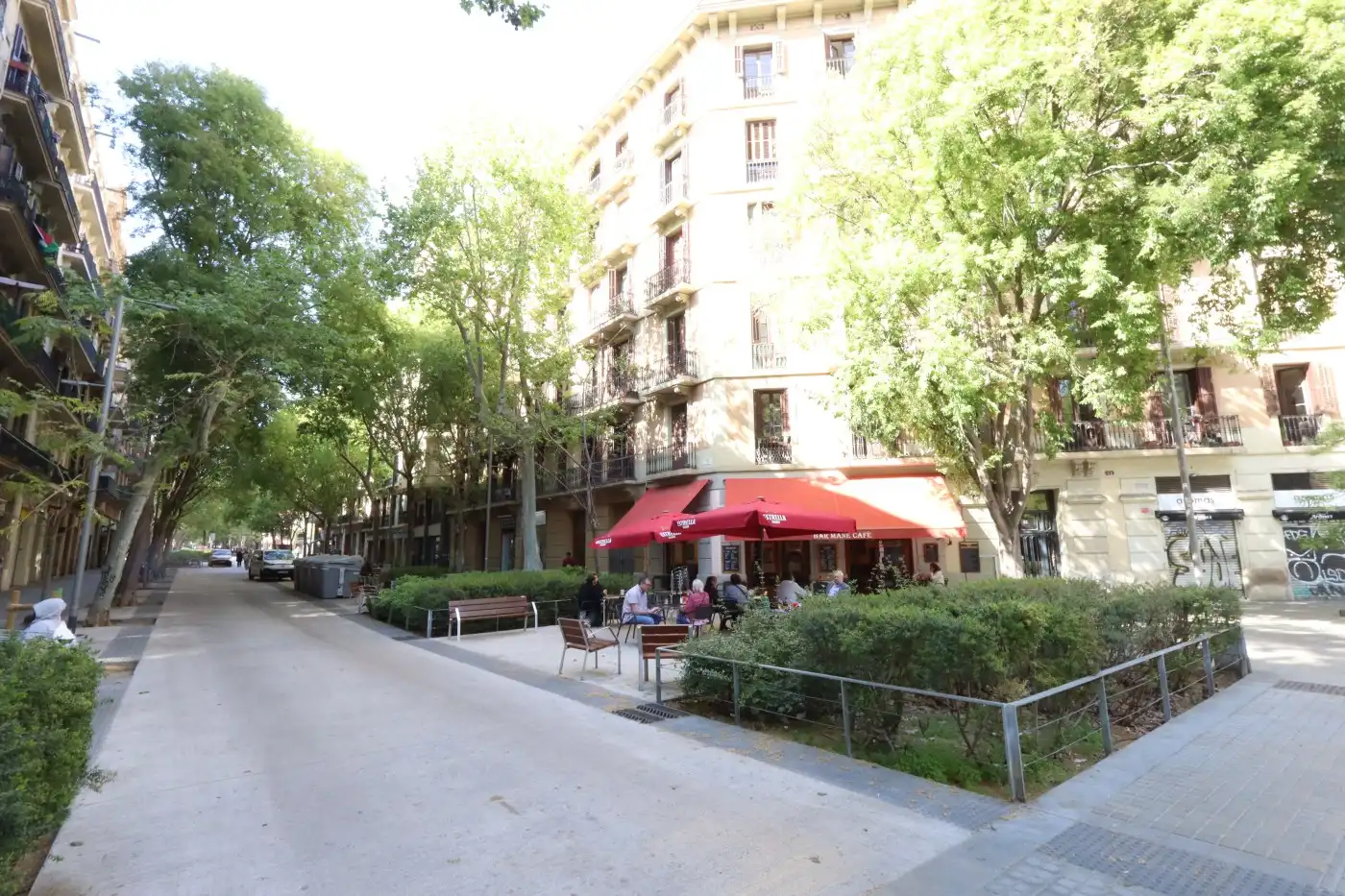 Vista exterior de Piso en venta en Barcelona con Balcón