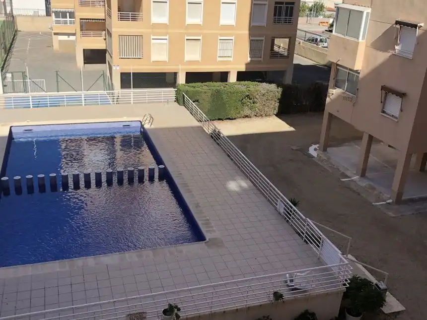 Schwimmbecken von Wohnungen zur Miete in Santa Pola mit Privatgarten, Terrasse und Möbliert