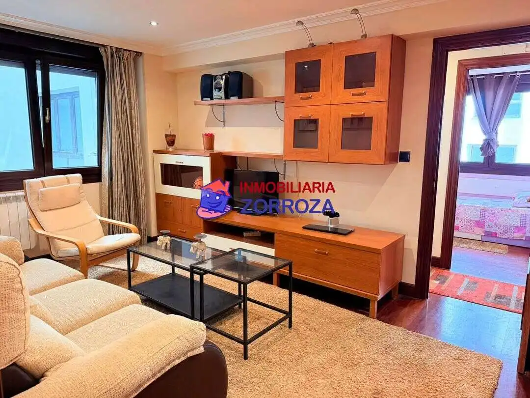 Living room of Flat for sale in Bilbao   with Heating and Furnished