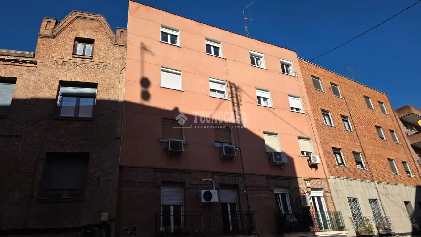 Außenansicht von Geschaftsraum zum Verkauf in Madrid mit Heizung