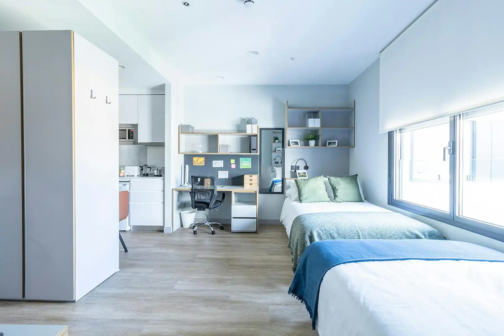 Schlafzimmer von Wohnung zur Miete in Sevilla mit Klimaanlage