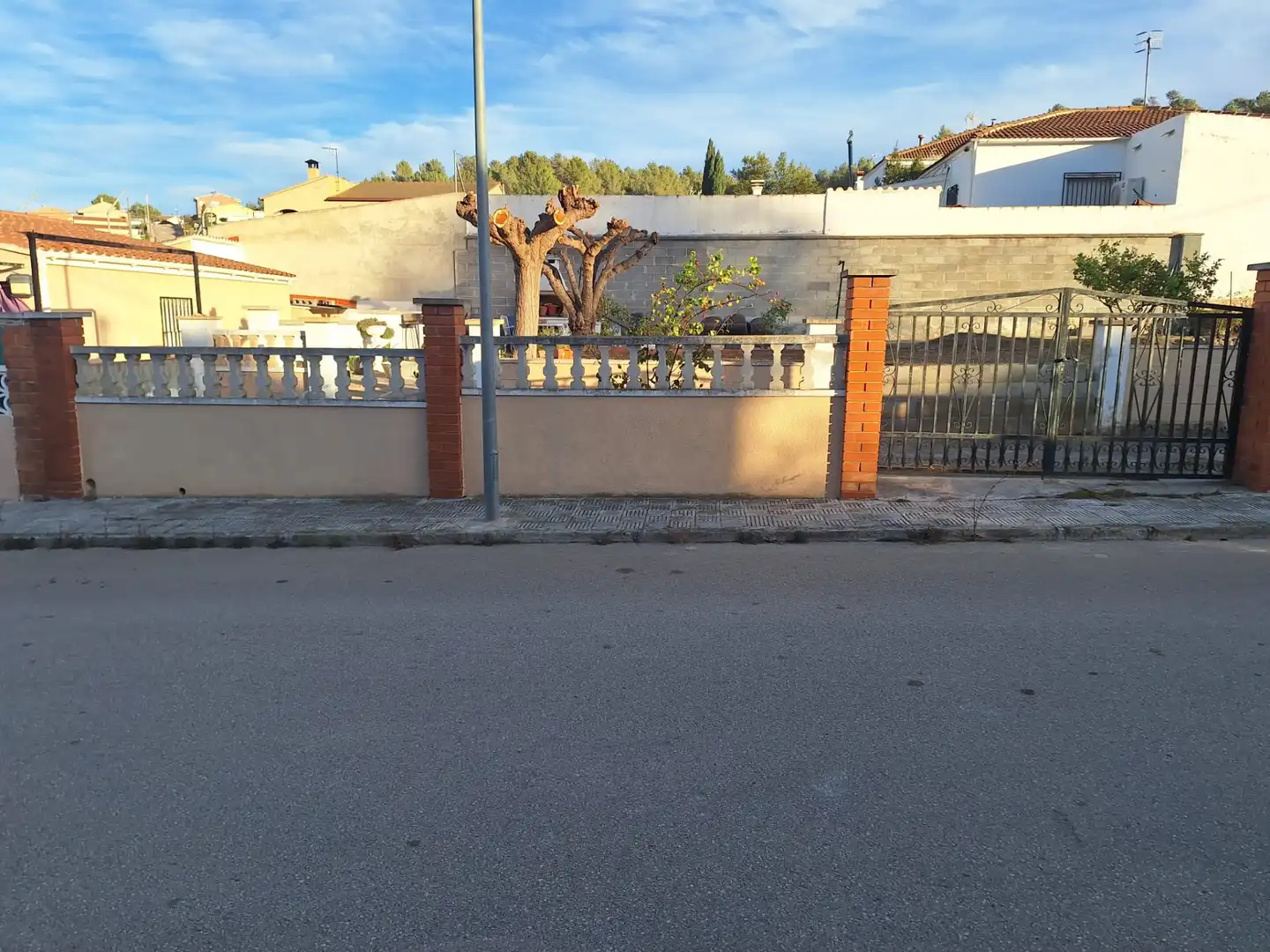 Vista exterior de Residencial en venda en La Bisbal del Penedès