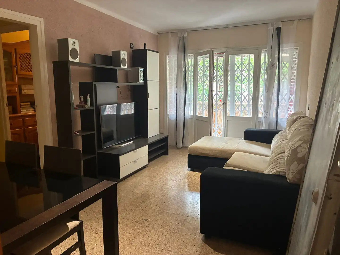Sala d'estar de Pis en venda en Barcelona amb Balcó