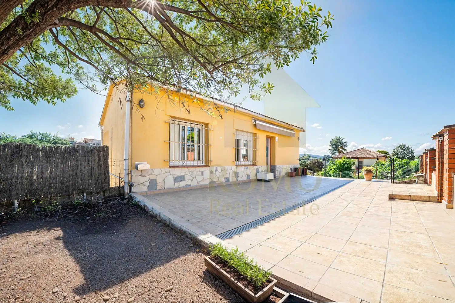 Vista exterior de Casa o chalet en venta en Lliçà d'Amunt con Calefacción, Jardín privado y Terraza