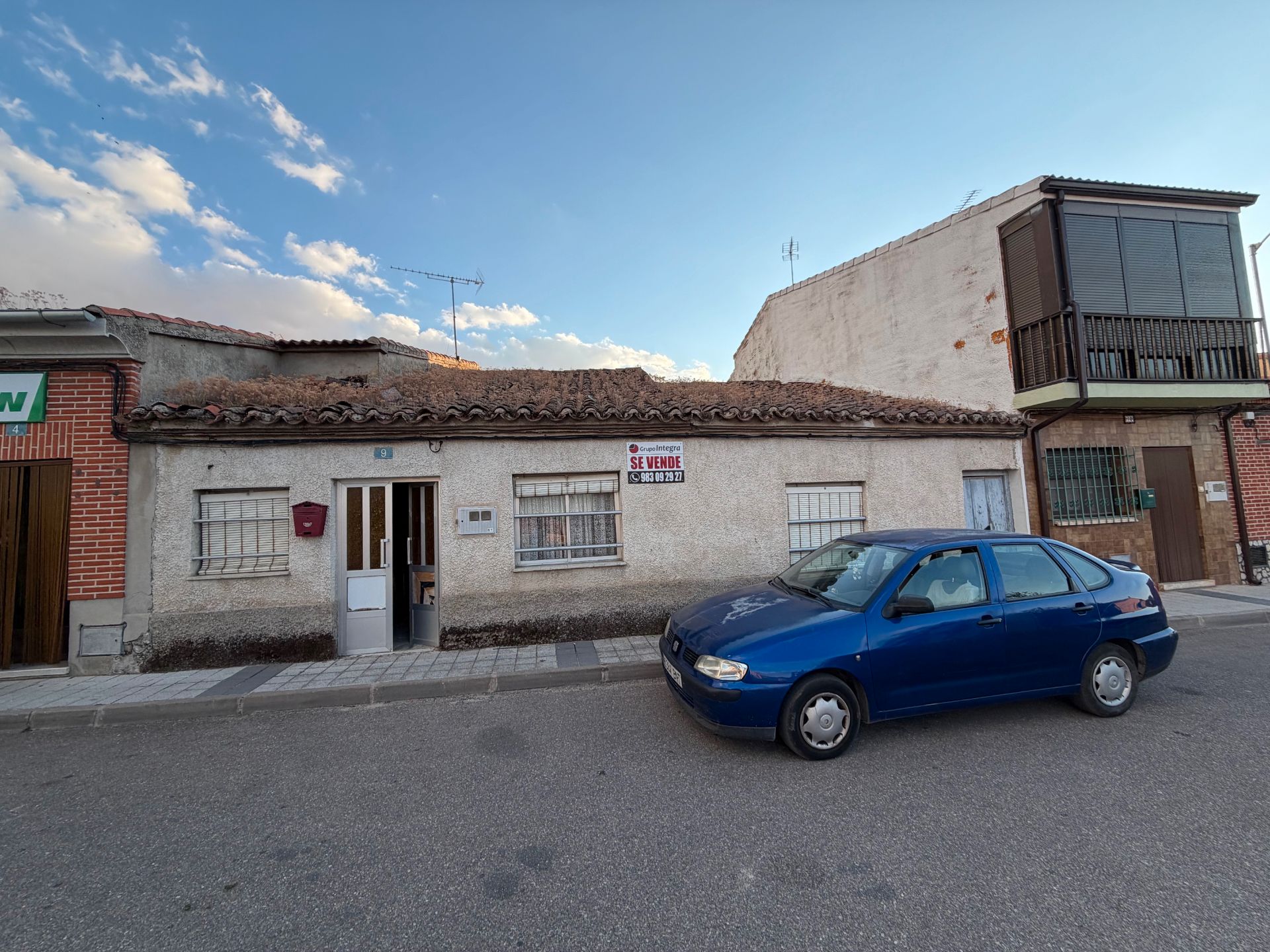 Exterior view of House or chalet for sale in Carpio  with Storage room and Furnished
