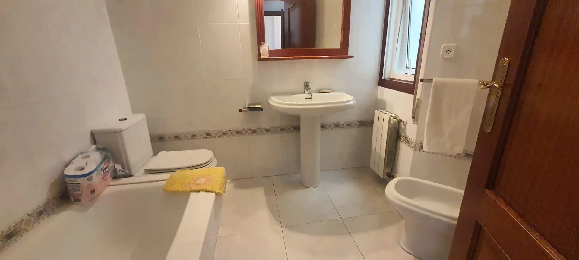 Baño de Piso en venta en Carballo con Calefacción, Parquet y Trastero