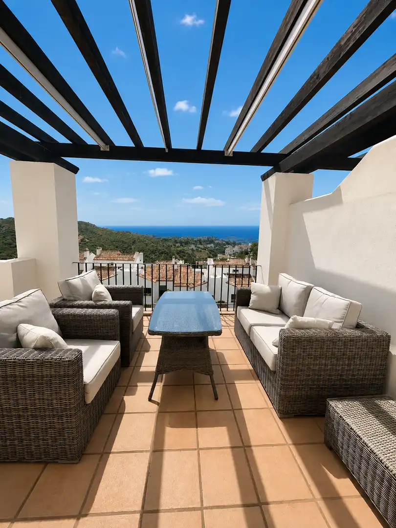 Apartament amb terrassa en venda a HERROJO EL 1