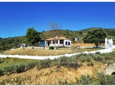 Terreno rústico en venta en Zufre