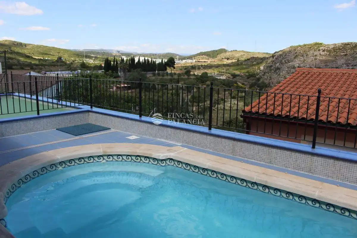 Piscina de Casa o chalet en venta en Soneja con Aire acondicionado, Trastero y Piscina