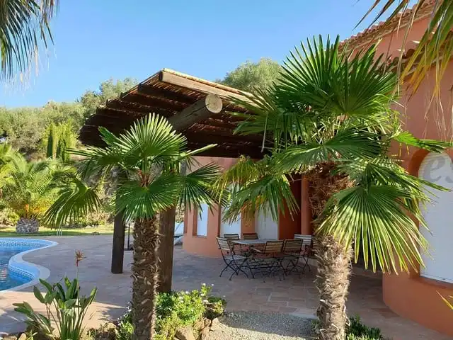 Houses for sale in Arenas