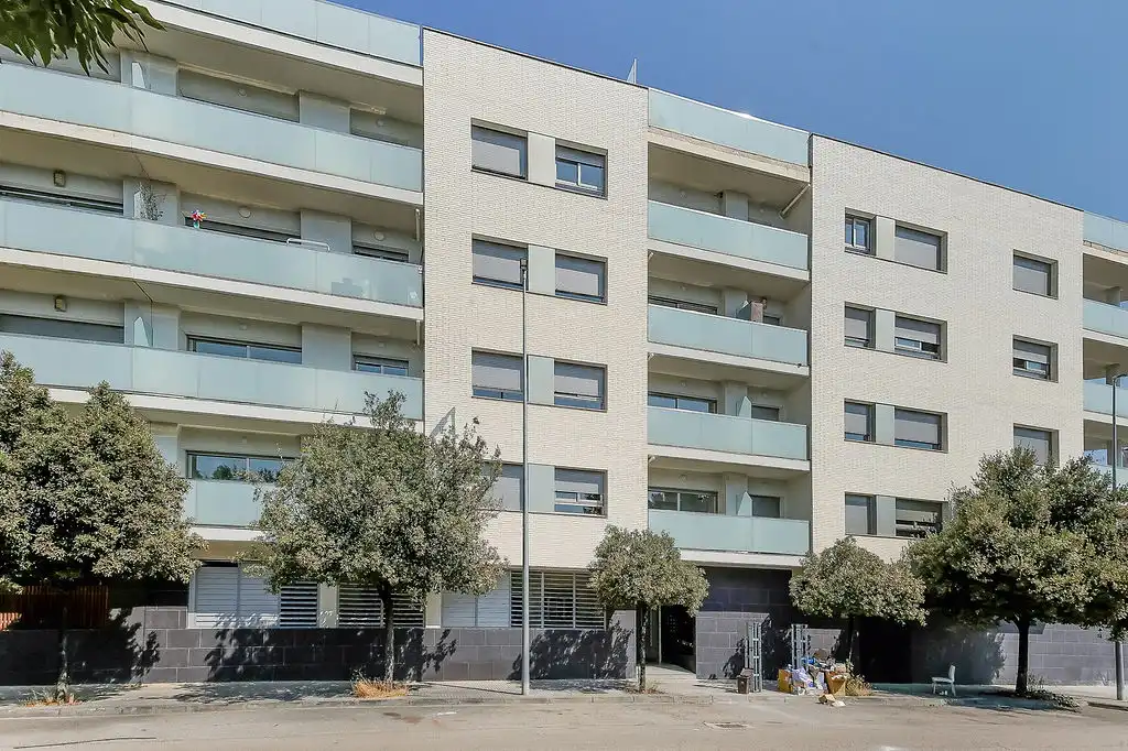 Vista exterior de Apartament en venda en Navàs amb Traster