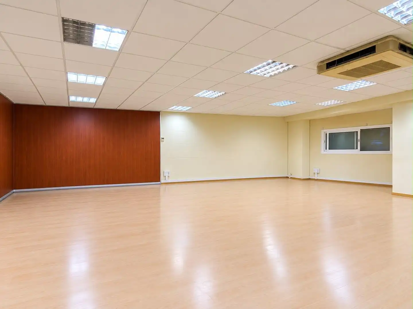Commercial properties for rent in Califòrnia - Santa Madrona  