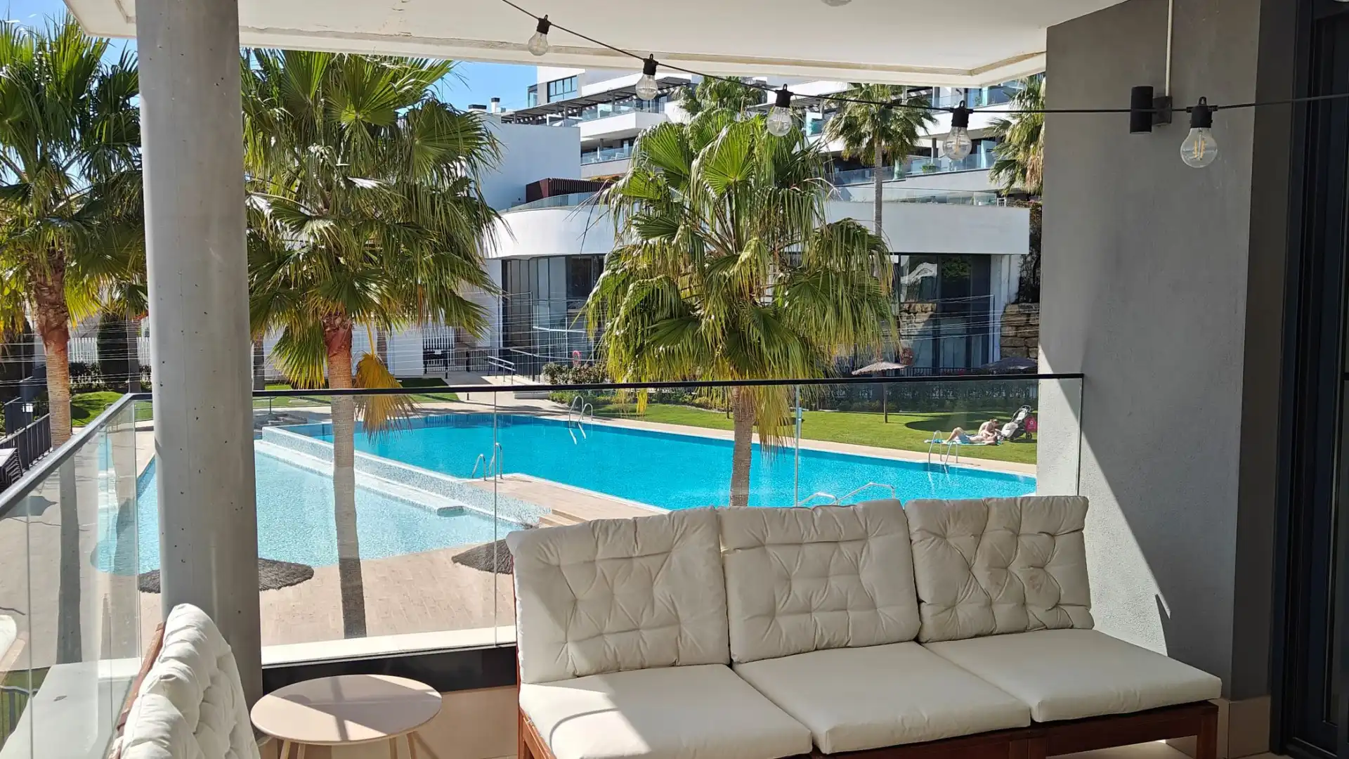 Apartment with pool for sale in Estepona Pueblo, imagen 2
