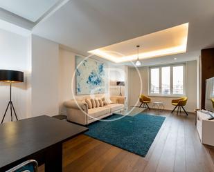 Living room of Flat to rent in  Madrid Capital  with Air Conditioner, Heating and Terrace